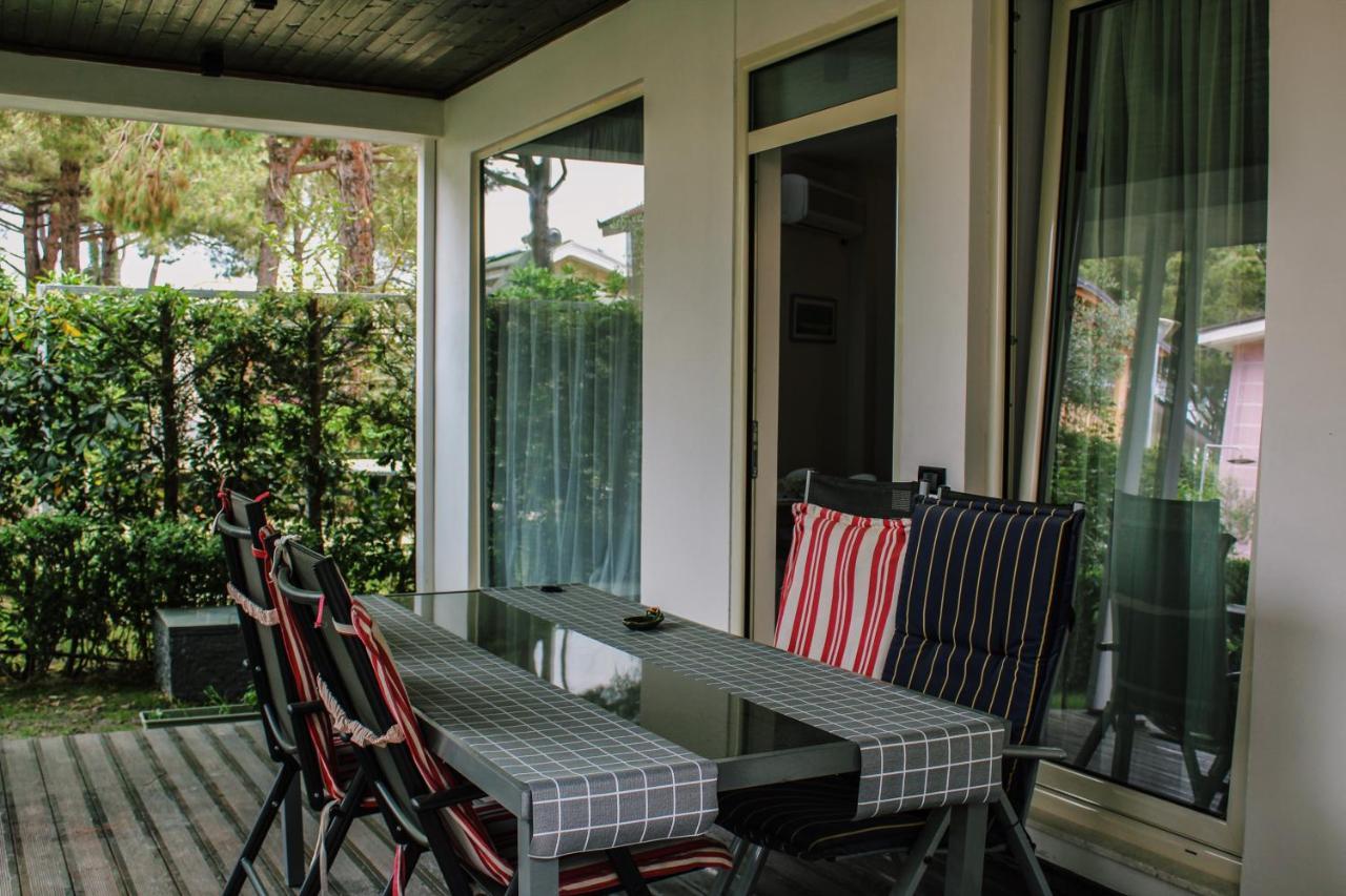 Ivy Lalzi Bay Beach House ดูร์เรส ภายนอก รูปภาพ