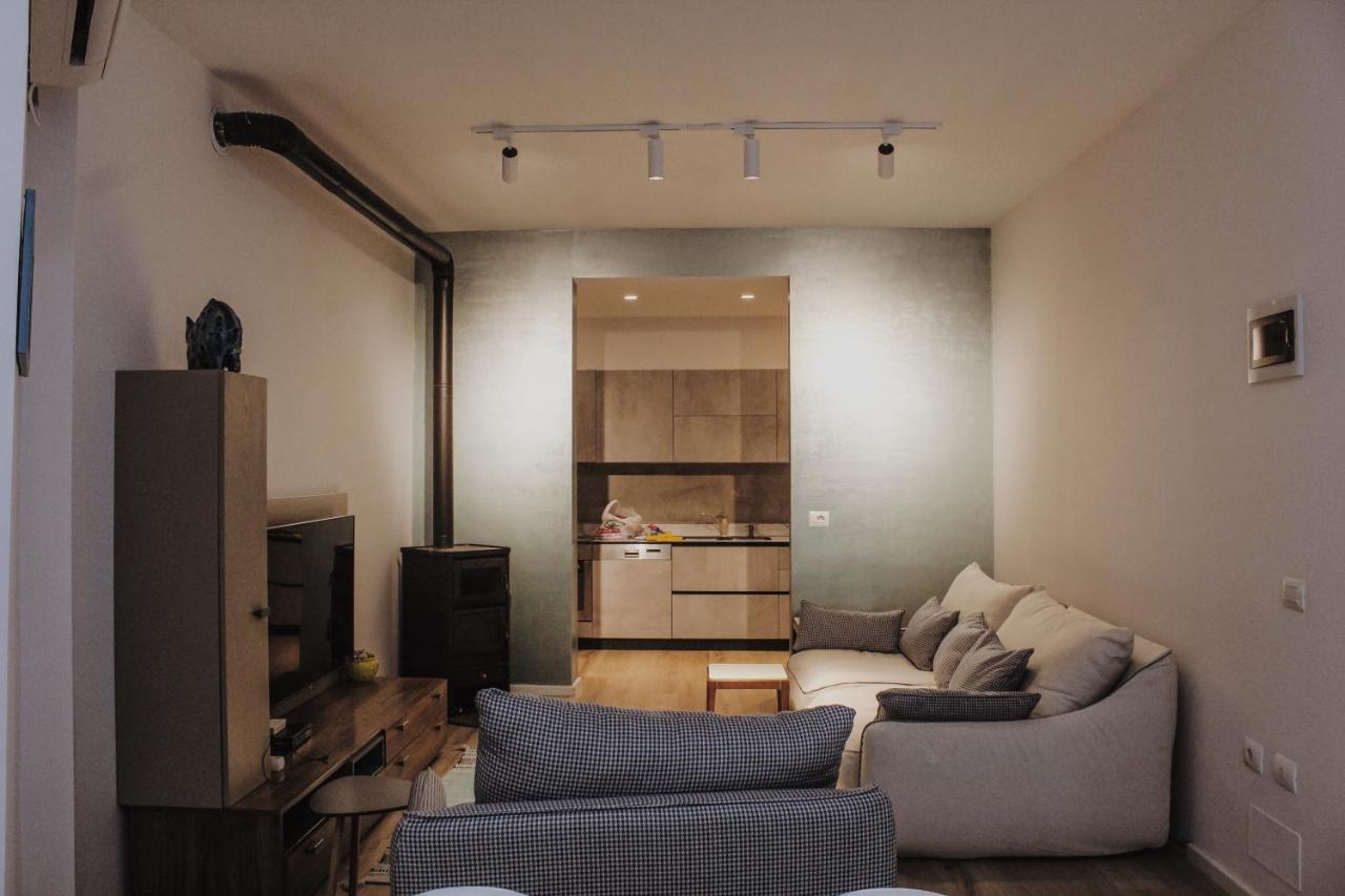 Ivy Lalzi Bay Beach House ดูร์เรส ภายนอก รูปภาพ