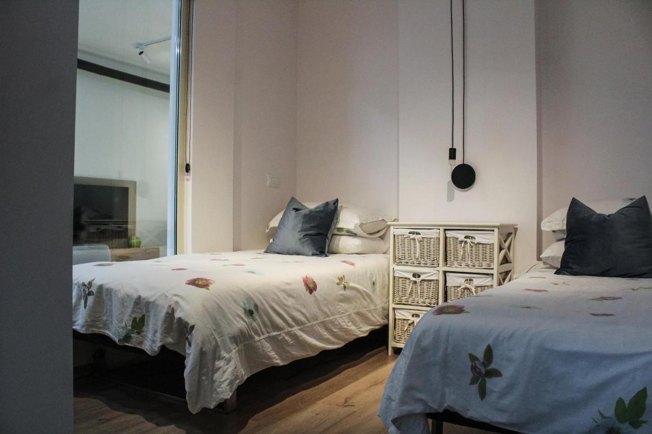 Ivy Lalzi Bay Beach House ดูร์เรส ภายนอก รูปภาพ