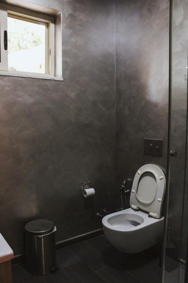 Ivy Lalzi Bay Beach House ดูร์เรส ภายนอก รูปภาพ